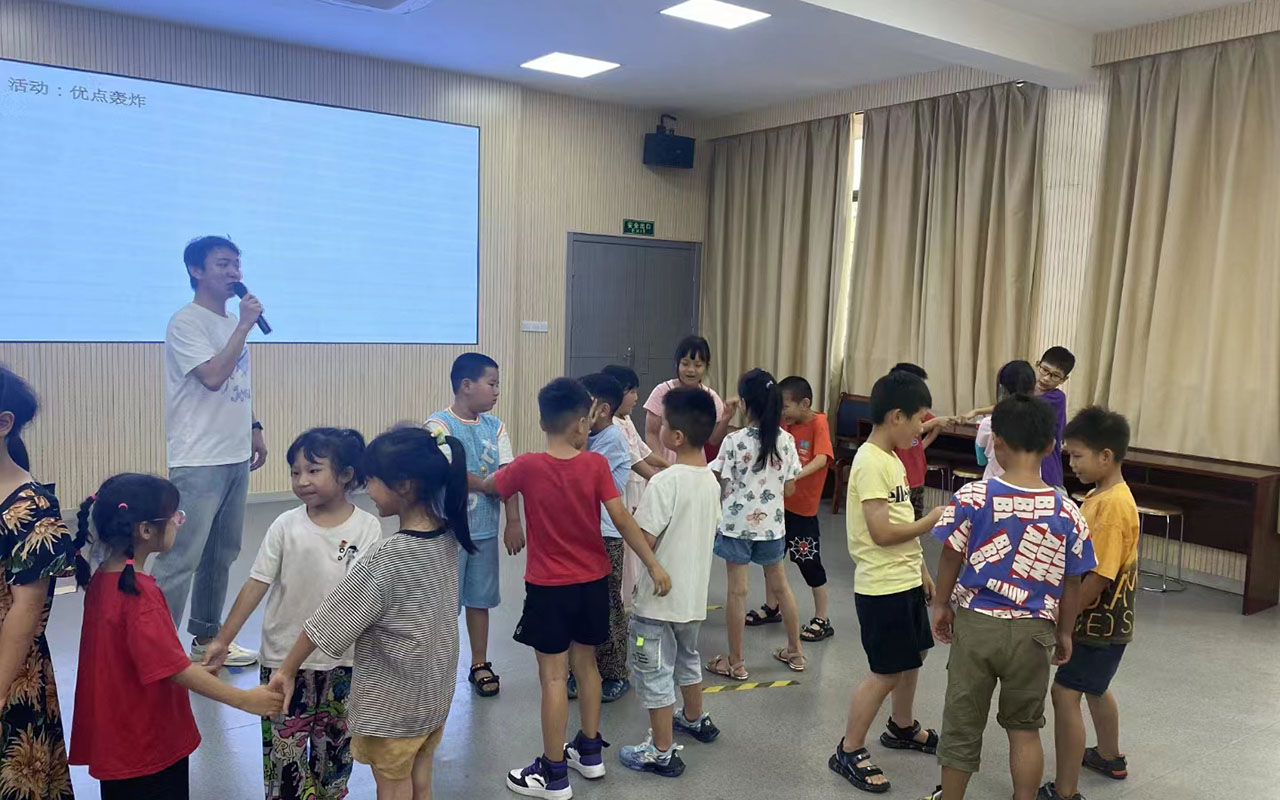 永济龙观乡中心学校